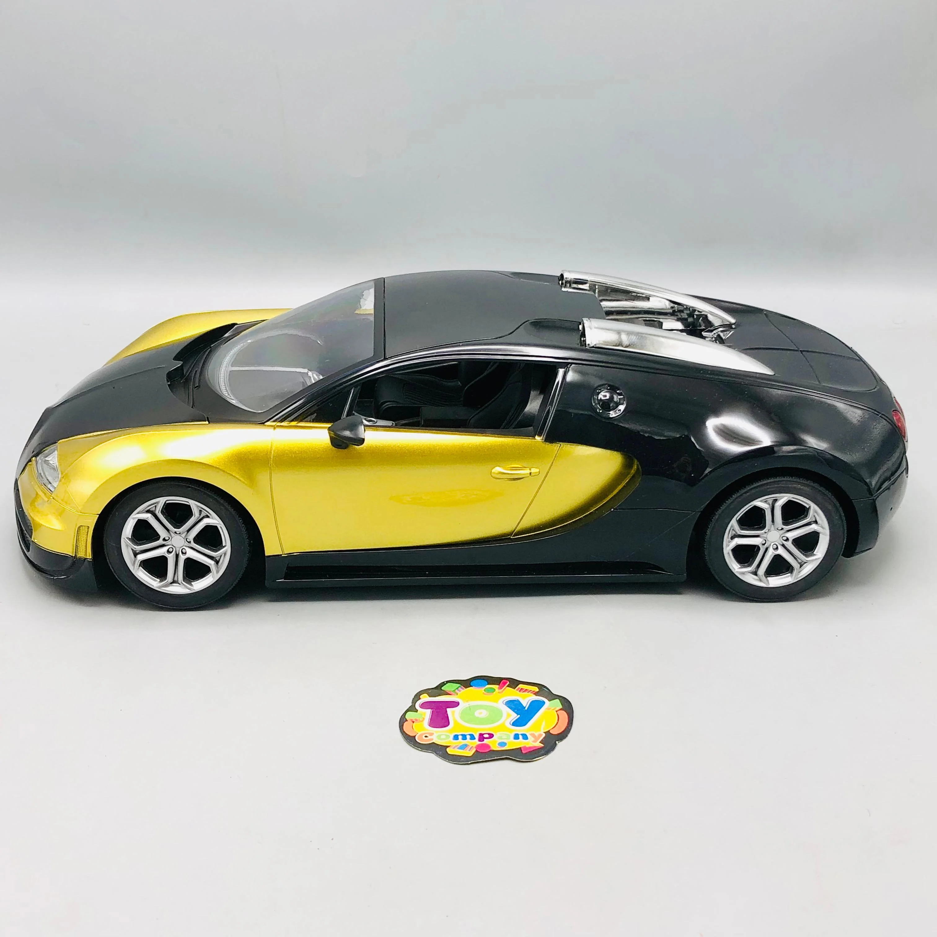 1:12 Remote Control Bugatti Racing Car - Image 4