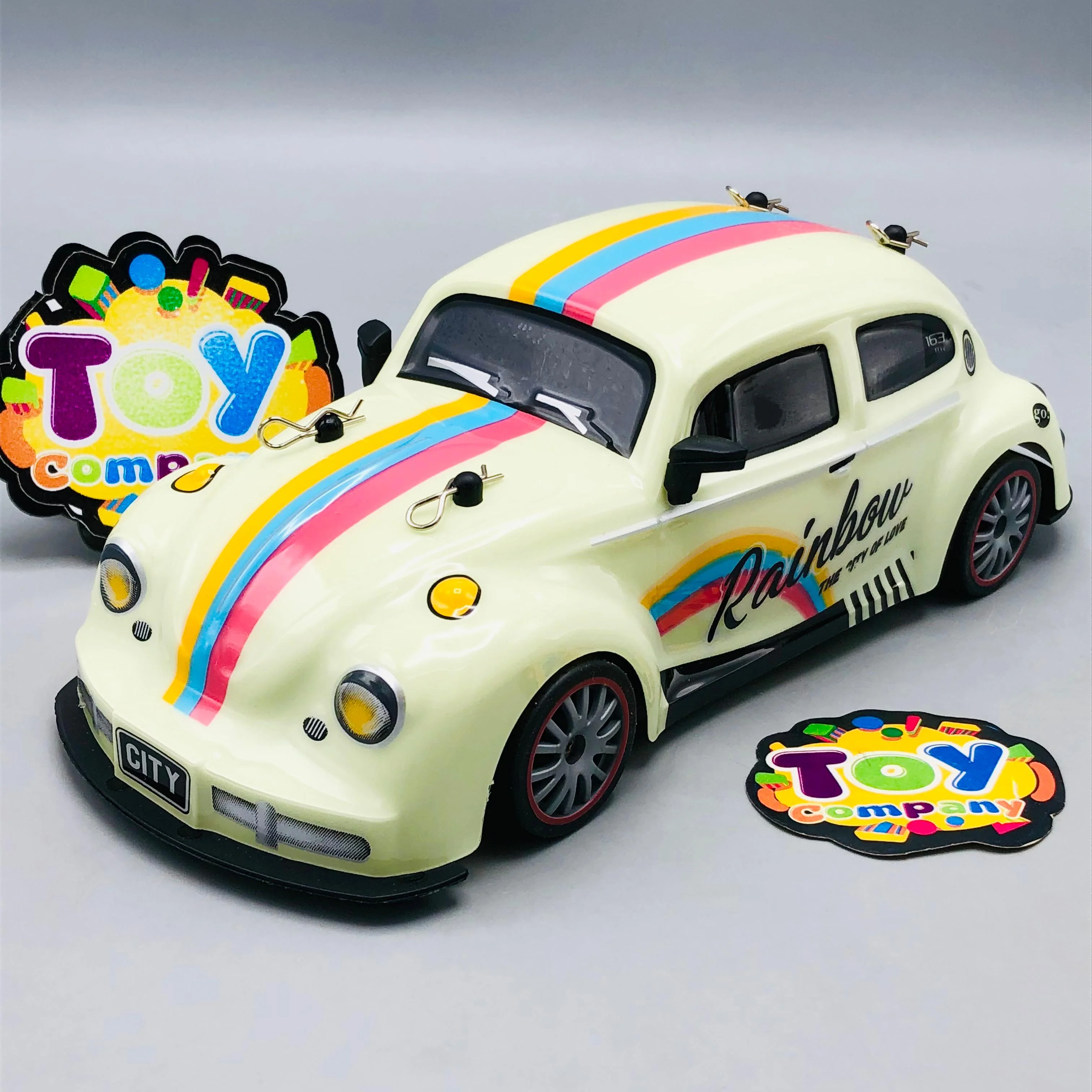 1:18 RC Volkswagen Beetle Foxy Drift Car With Smoke - Image 4