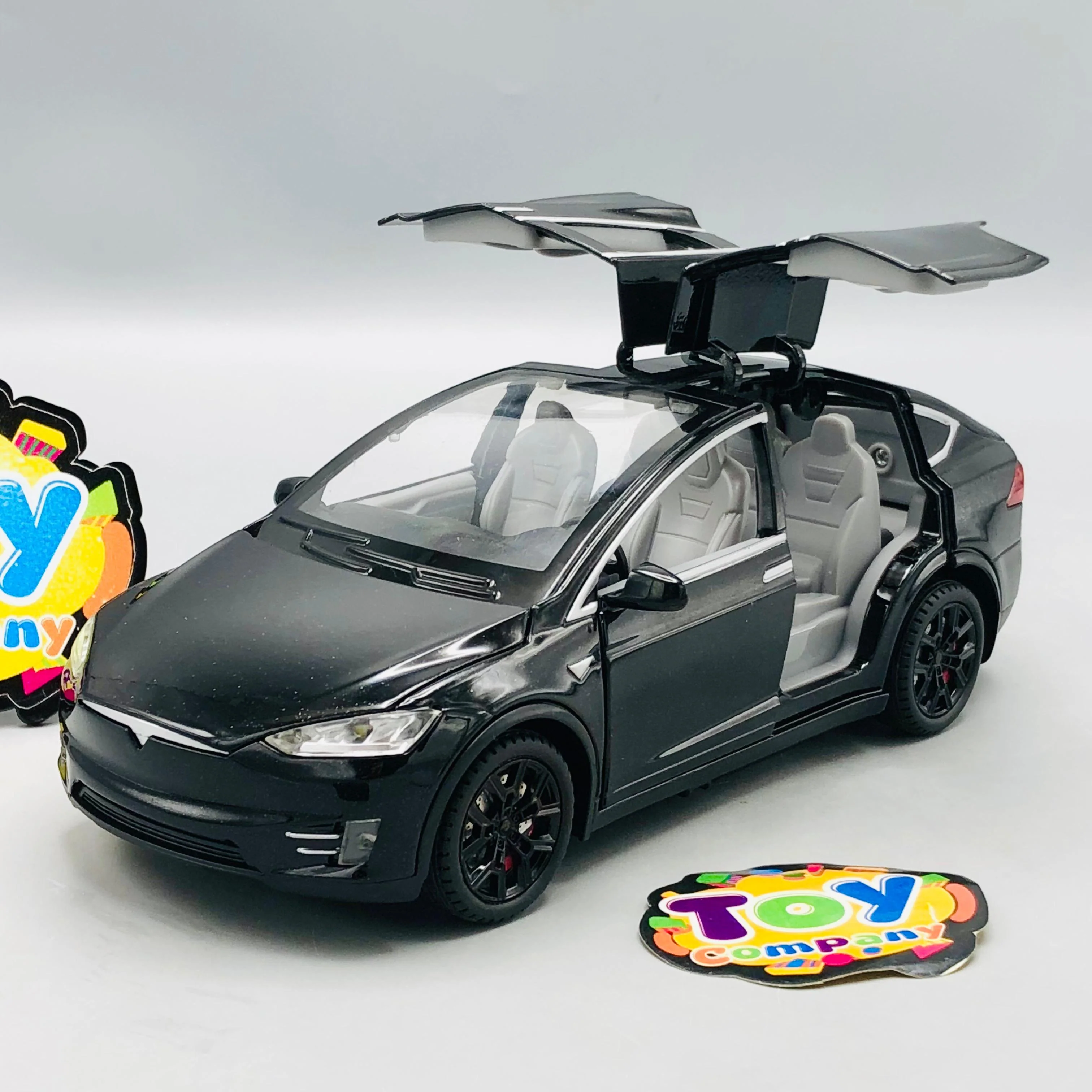 1:22 RC Diecast Tesla X Model Car With Smoke - Image 11