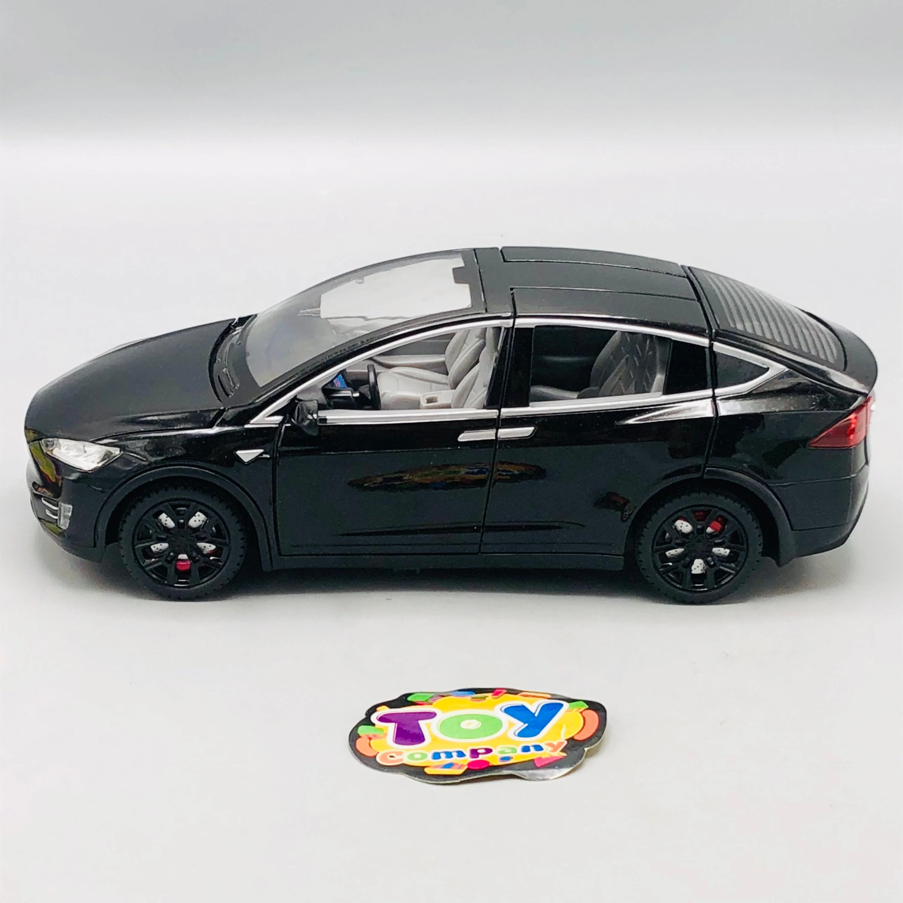 1:22 RC Diecast Tesla X Model Car With Smoke - Image 5