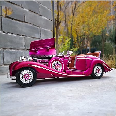 1:24 Diecast 1936 Mercedes Benz 500K Model Car With Smoke - Image 16