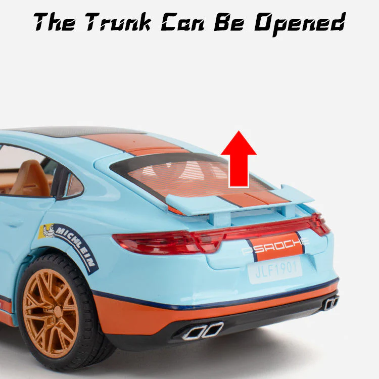 1:24 Diecast Porsche 911 Gulf Model With Acrylic Box - Image 4