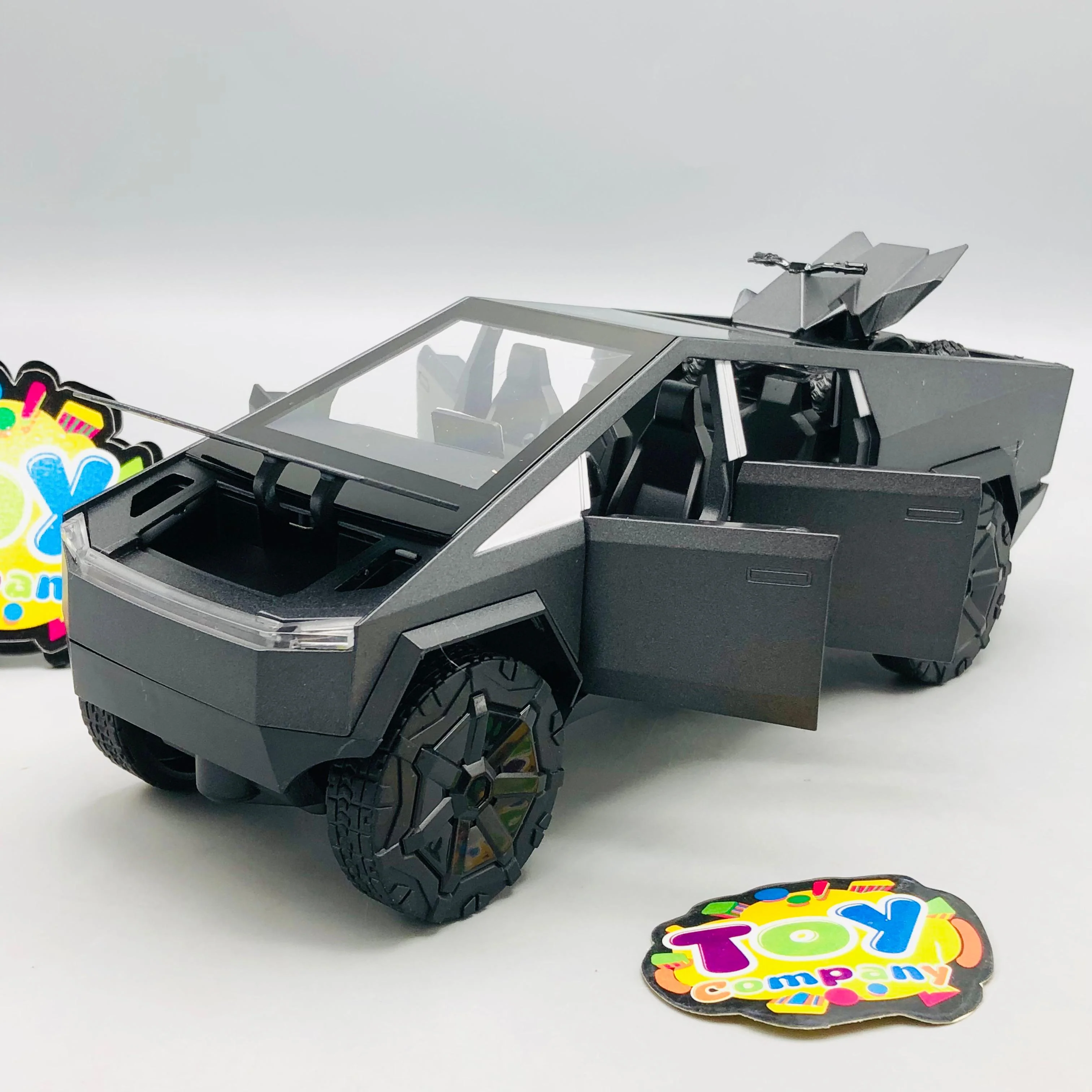 1:24 RC Diecast Tesla Model With Quad Bike - Image 6