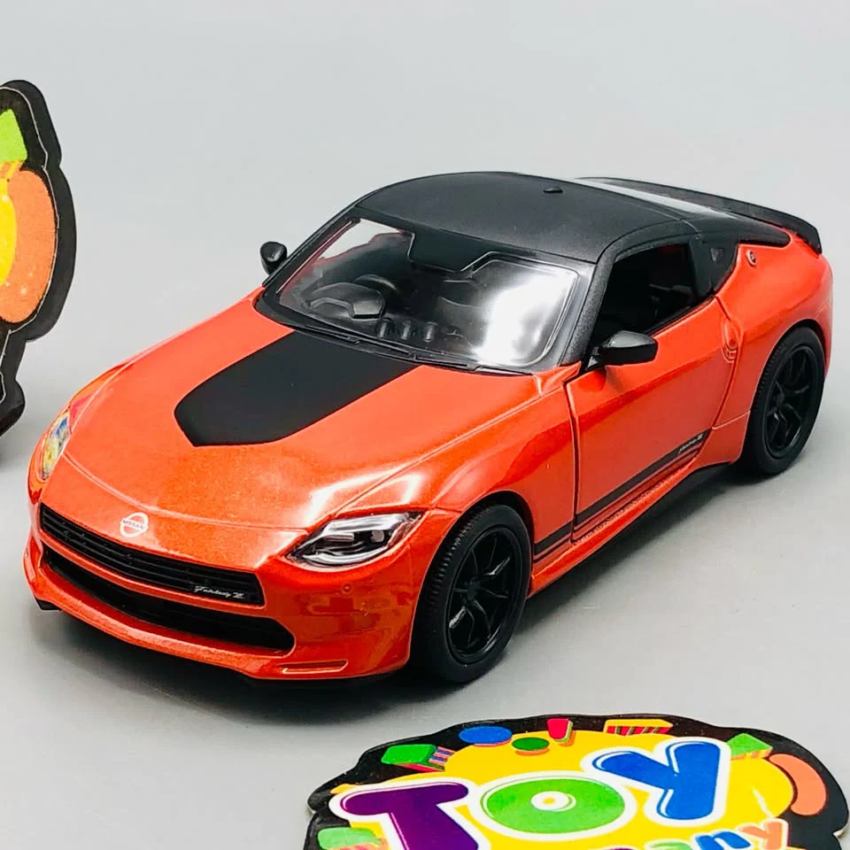 1:36 Kinsmart 2023 Nissan Fairlady Z Customized Edition - Image 5