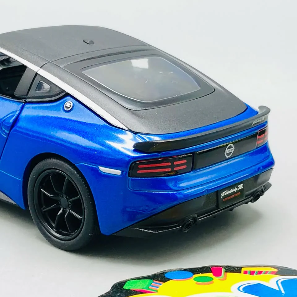 1:36 Kinsmart 2023 Nissan Fairlady Z Customized Edition - Image 6