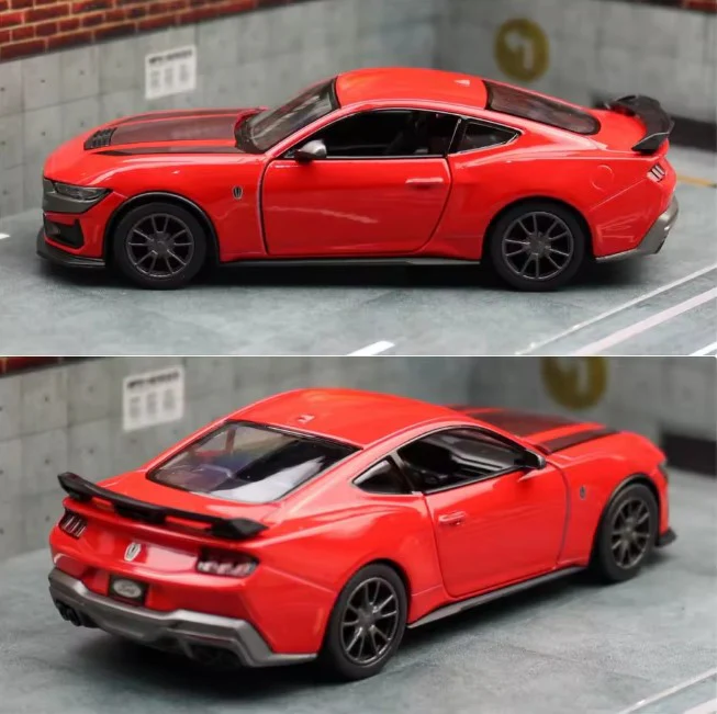 1:38 Kinsmart 2024 Ford Mustang Dark Horse - Image 7