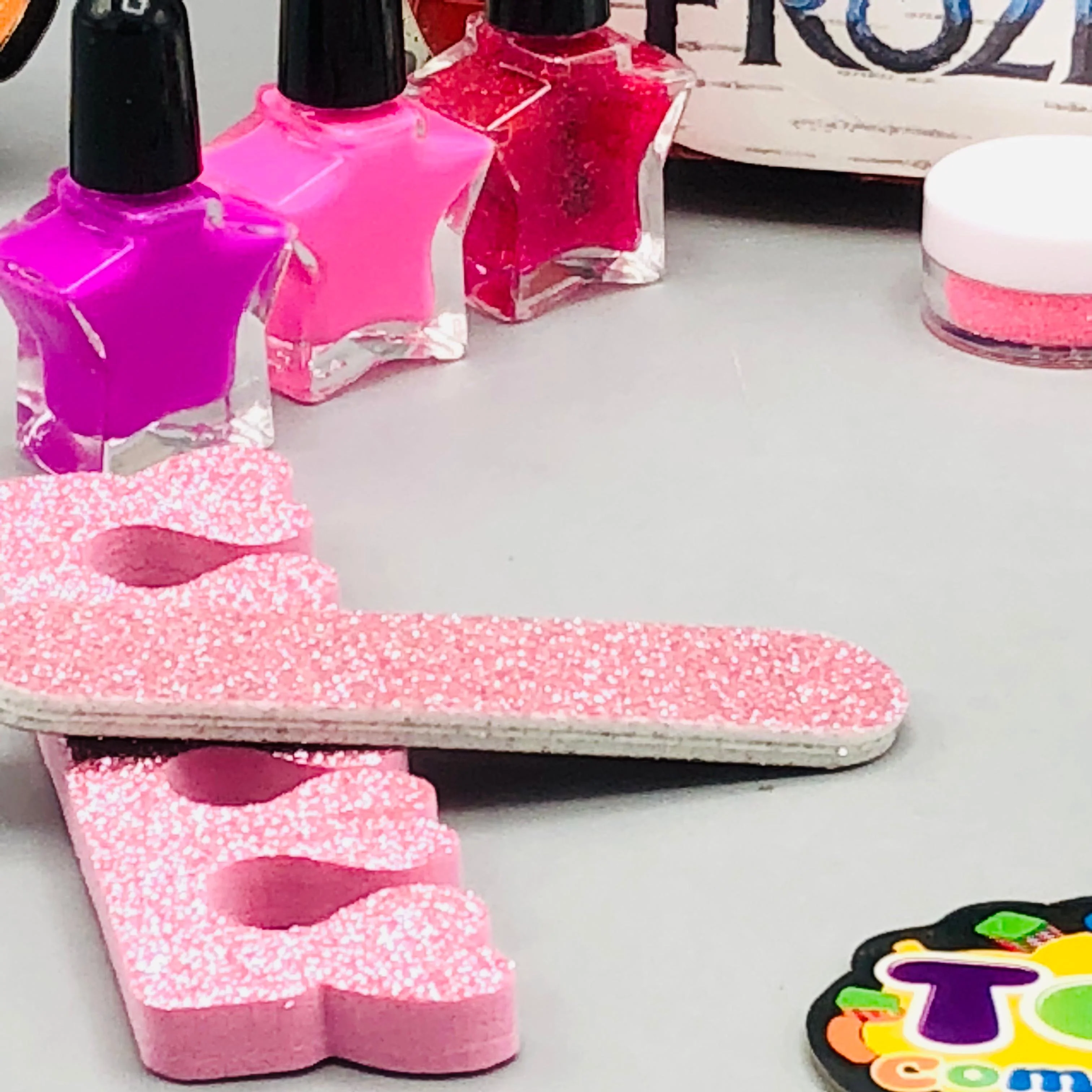 15Pcs Frozen Realistic Makeup Bag - Image 4