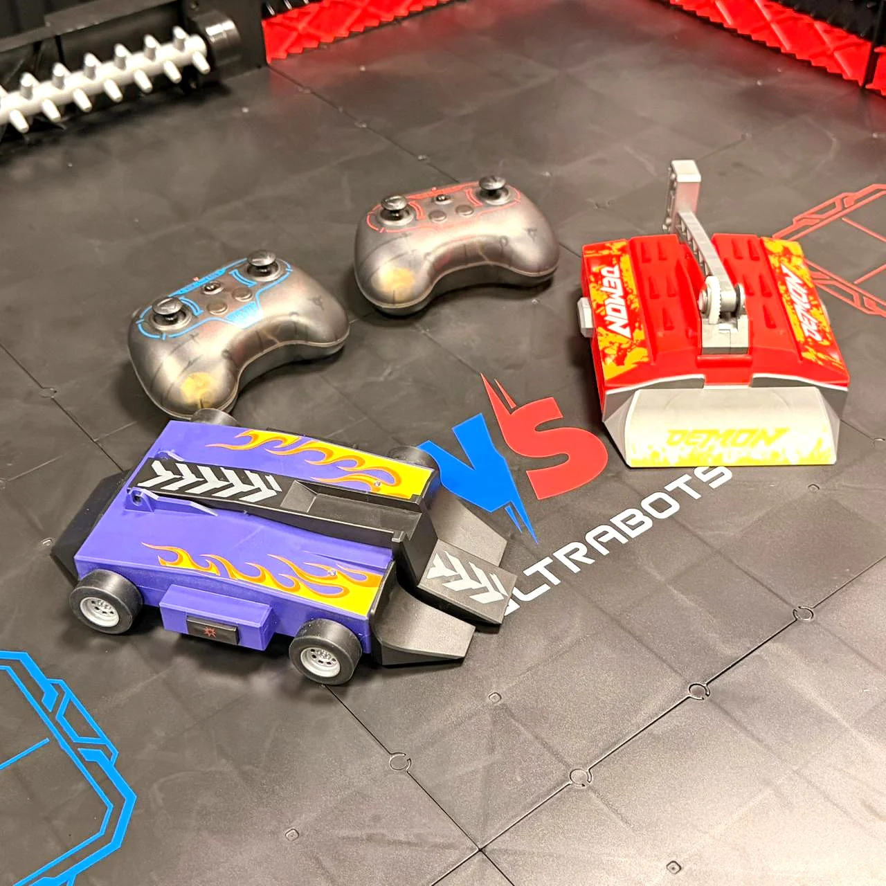 2.4G Remote Control Ultra Bots Fighting Robots With Arena - Image 3