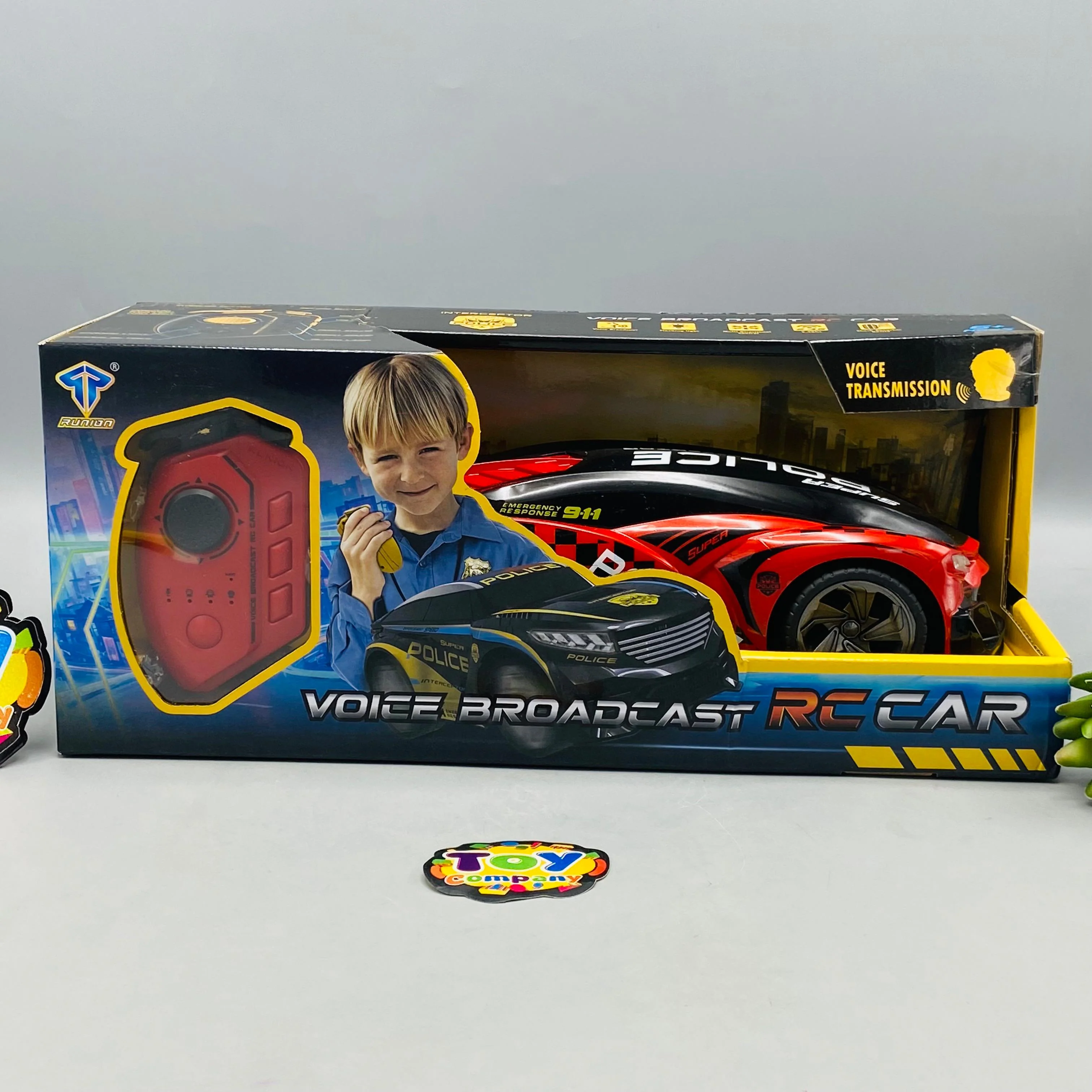 2.4GHz RC Voice Broadcast Police Car - Image 10