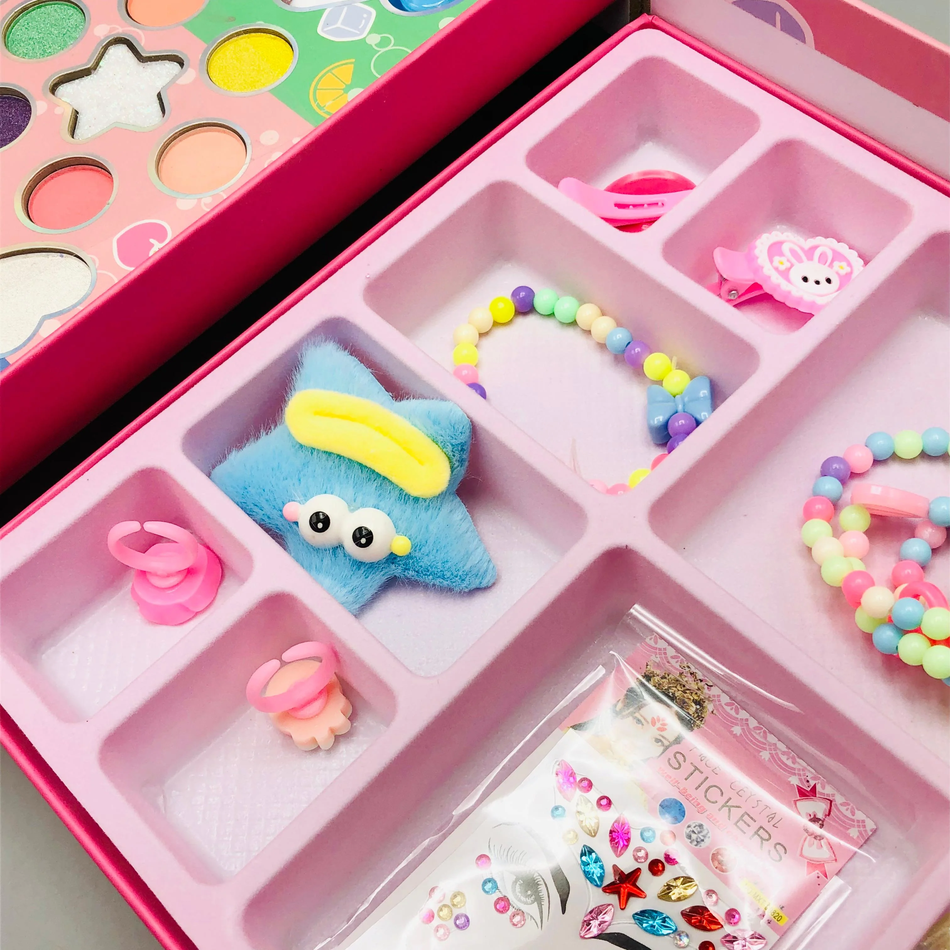 2in1 Realistic Cosmetic & Jewellery Set With Colorful Lights - Image 15