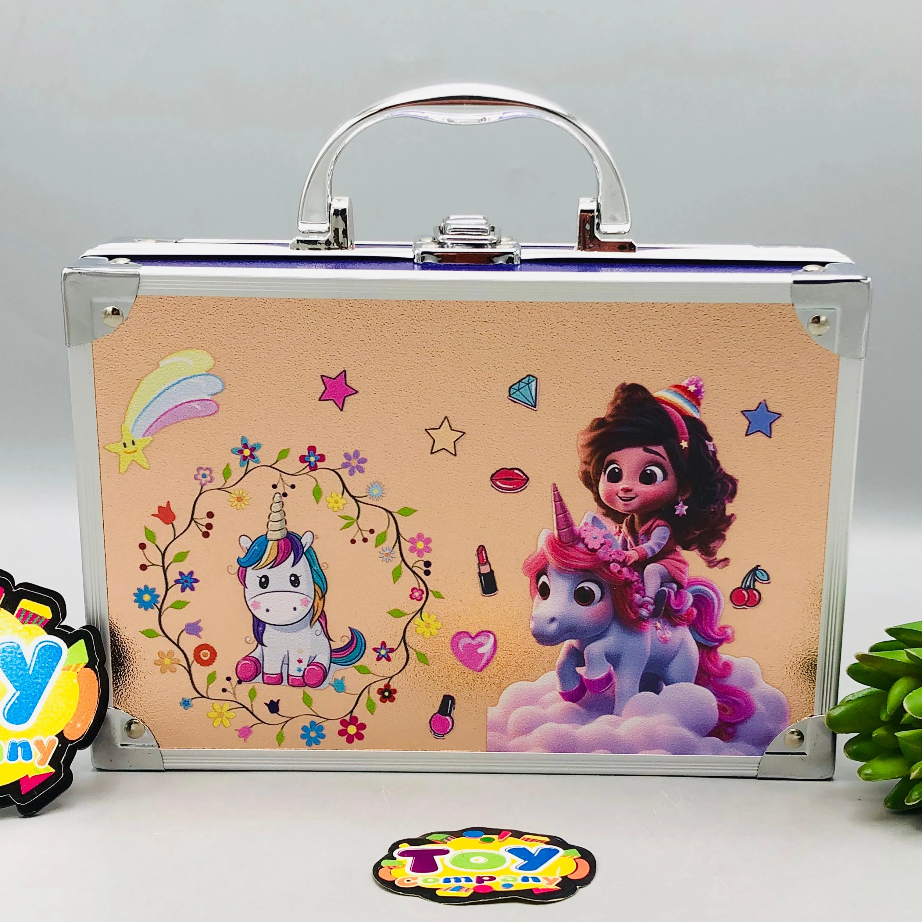 37Pcs Realistic Eye Makeup Briefcase - Image 2