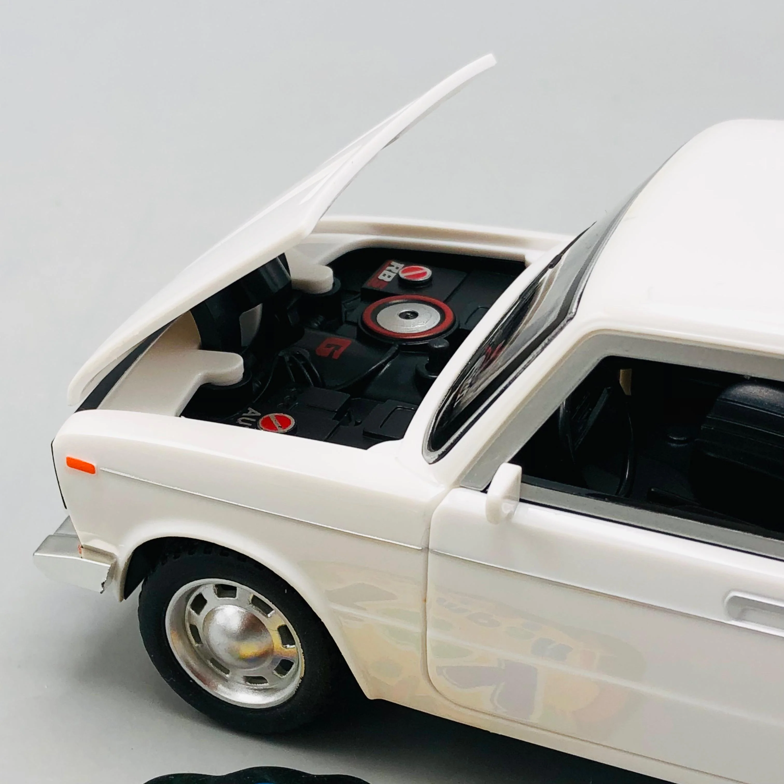 ABS Inertial Russian LADA Model Car - 1Pc - Image 5