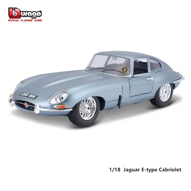 Bburago 1:18 Jaguar E-type Coupe Model - Image 2