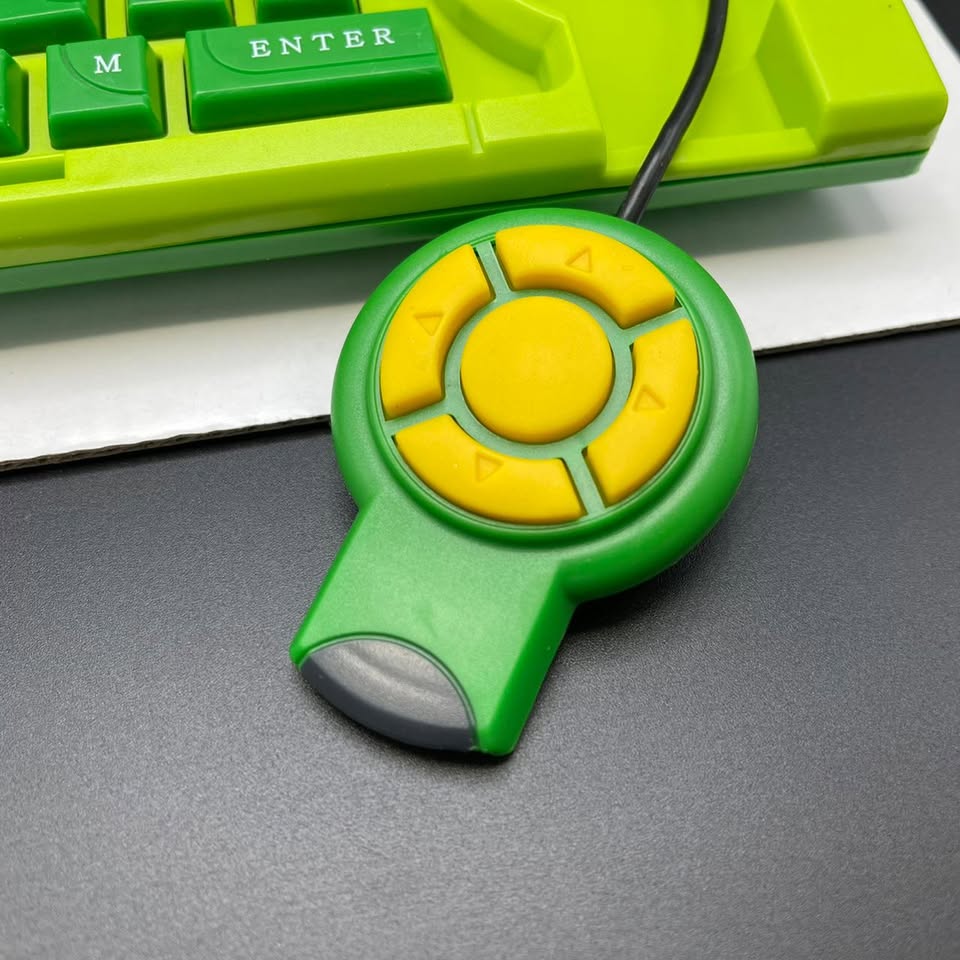 Ben 10 English Learner Kids Laptop - Image 4