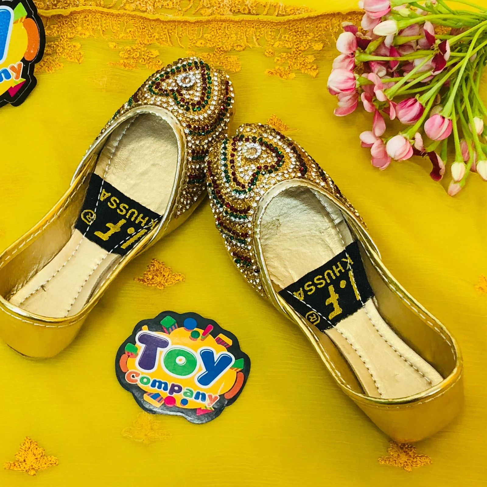 Hand-Made Multani Fancy Khussa for Girls - Image 3