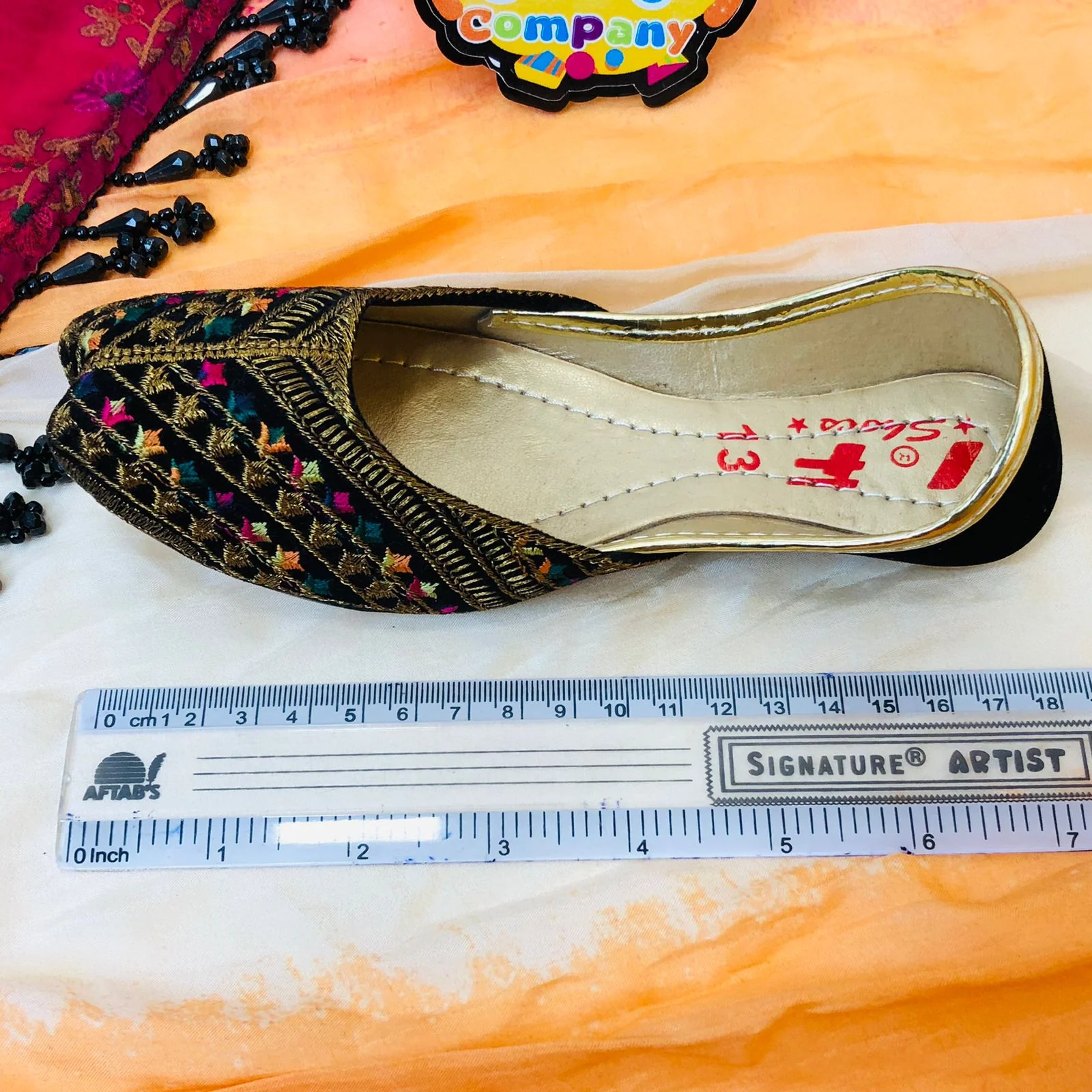 Hand-Made Multani Khussa For Girls - Multi Black - Image 3