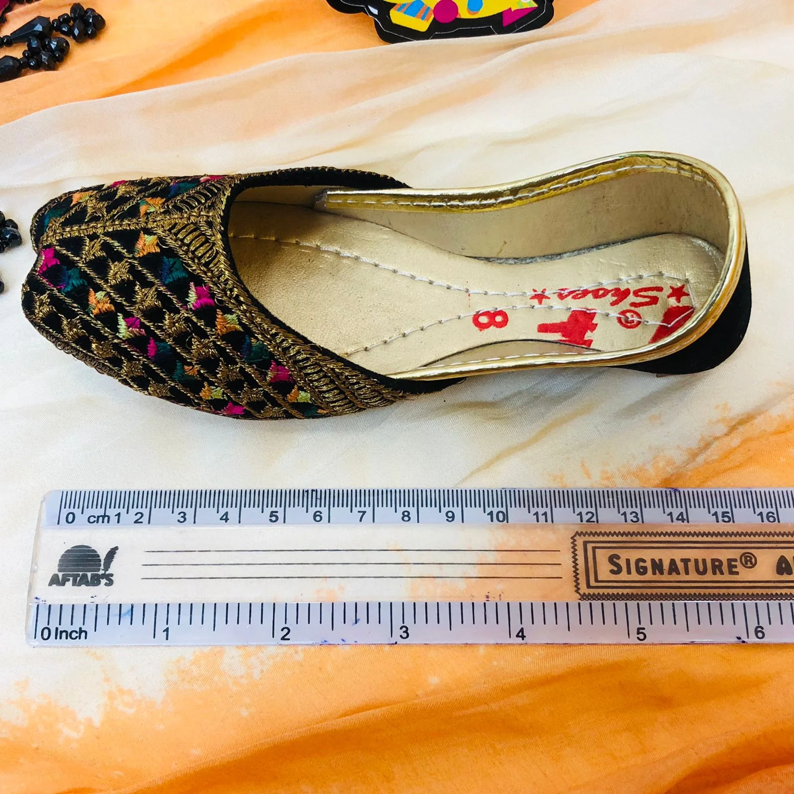 Hand-Made Multani Khussa For Girls - Multi Black - Image 5