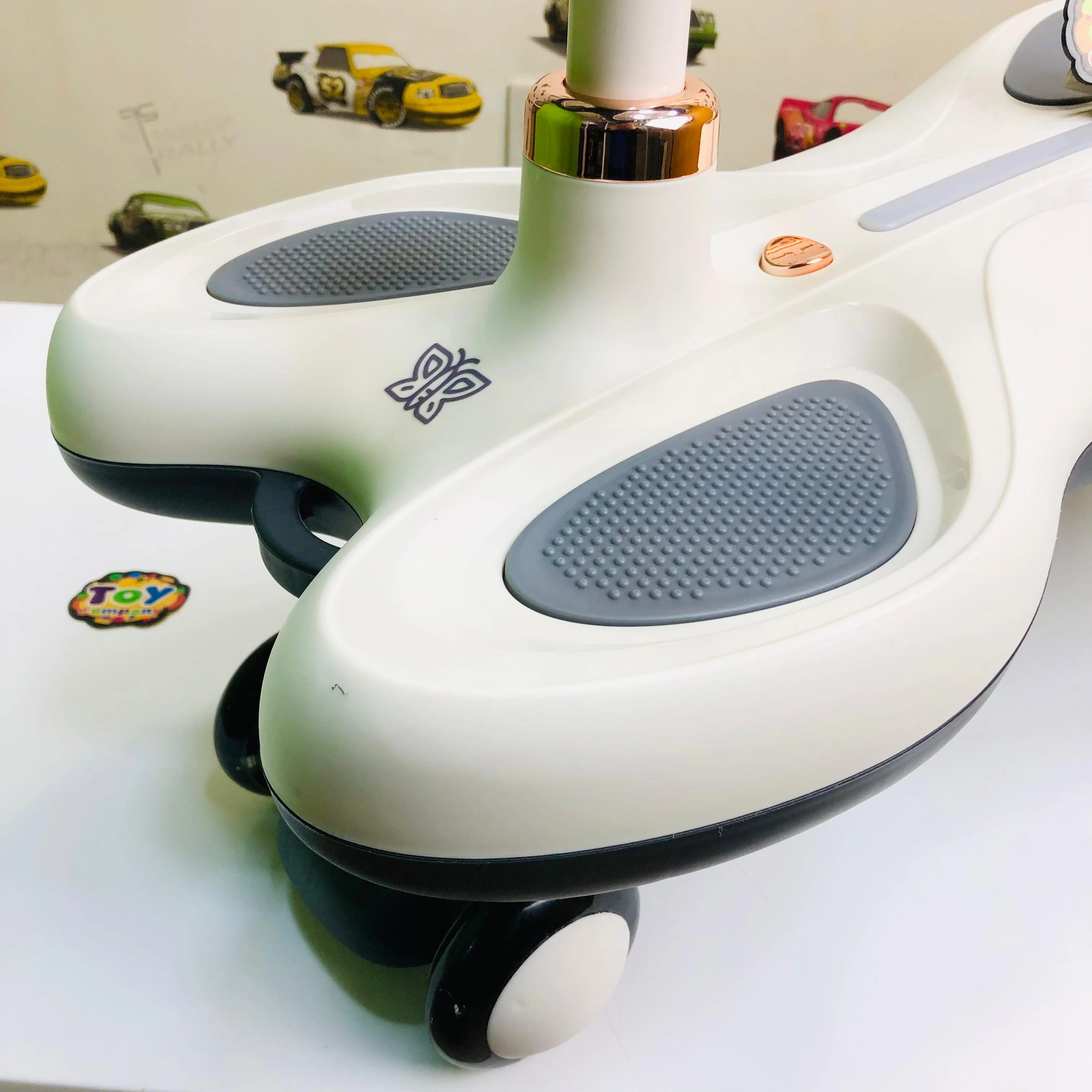 Kids Butterfly Ride-on Auto Walker Twist Car - Gray - Image 4
