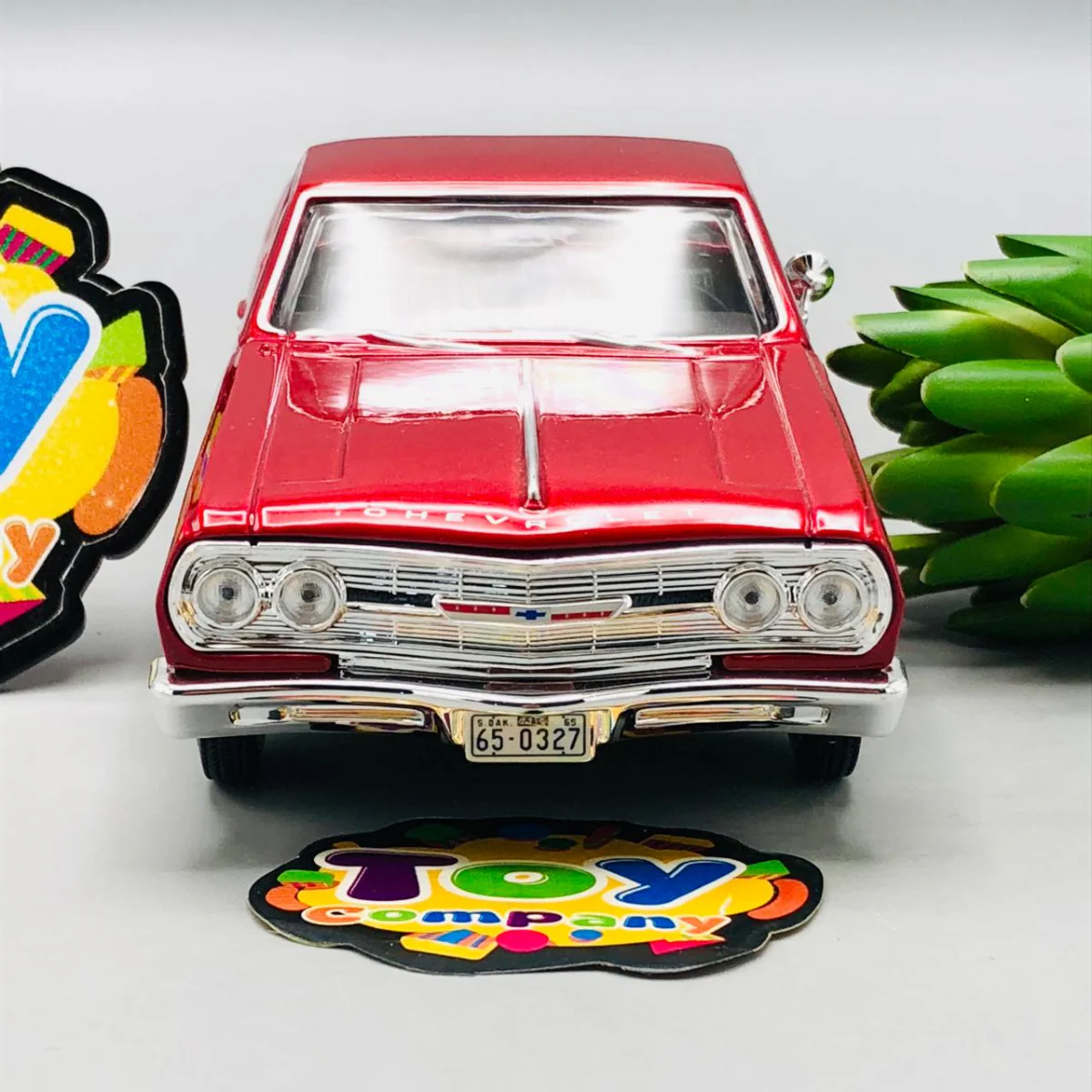 Maisto Diecast 1965 Classic Chevrolet EL Camino - Image 8