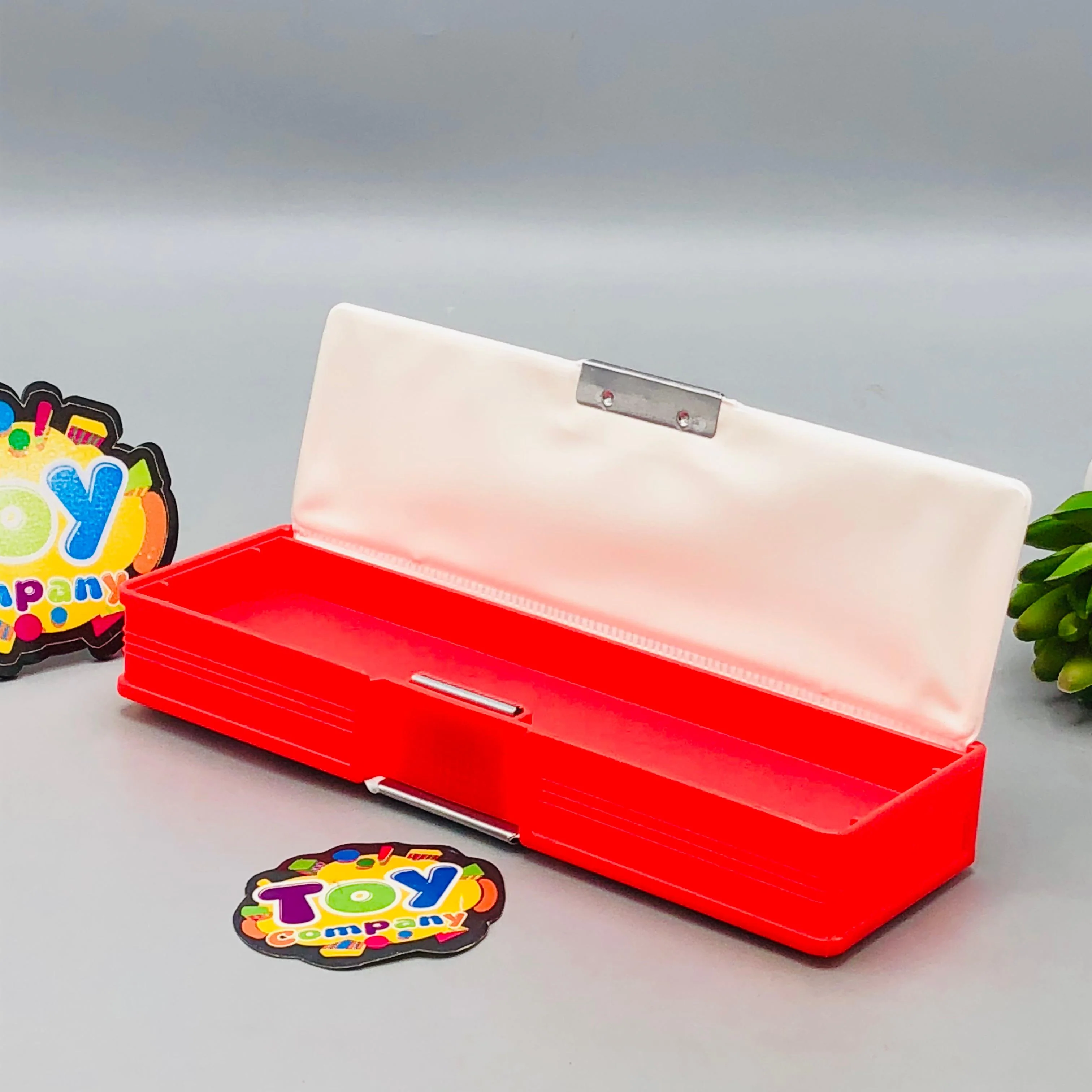 Mini Hero Themed Double-Sided Geometry Box - Red - Image 3